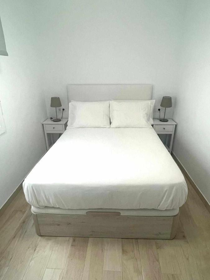 Apartamentos Azonaicas Centro Tendillas กอร์โดบา ภายนอก รูปภาพ