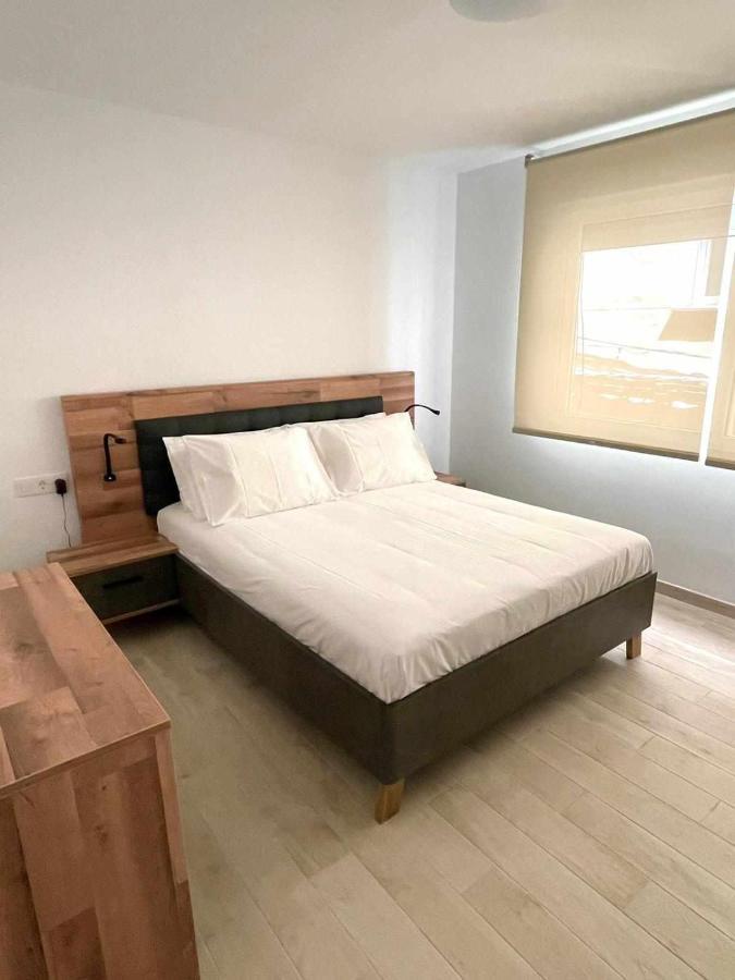Apartamentos Azonaicas Centro Tendillas กอร์โดบา ภายนอก รูปภาพ